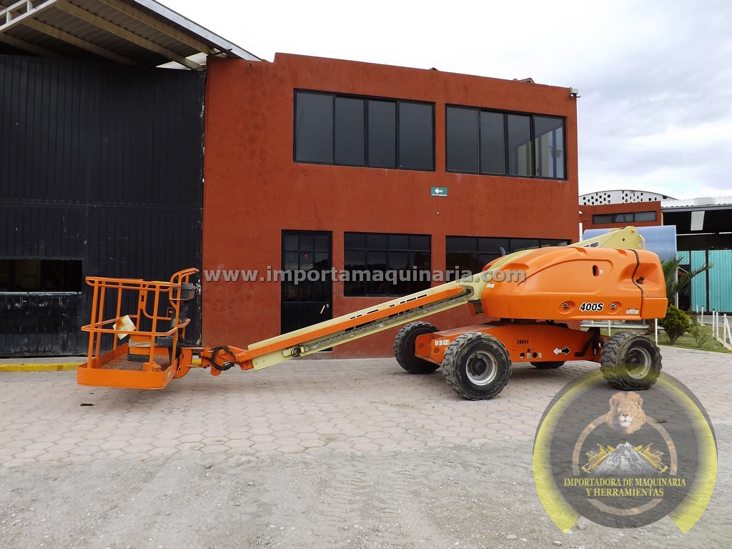 Elevador de Personal JLG 400S 4x4 Altura 40 ft.