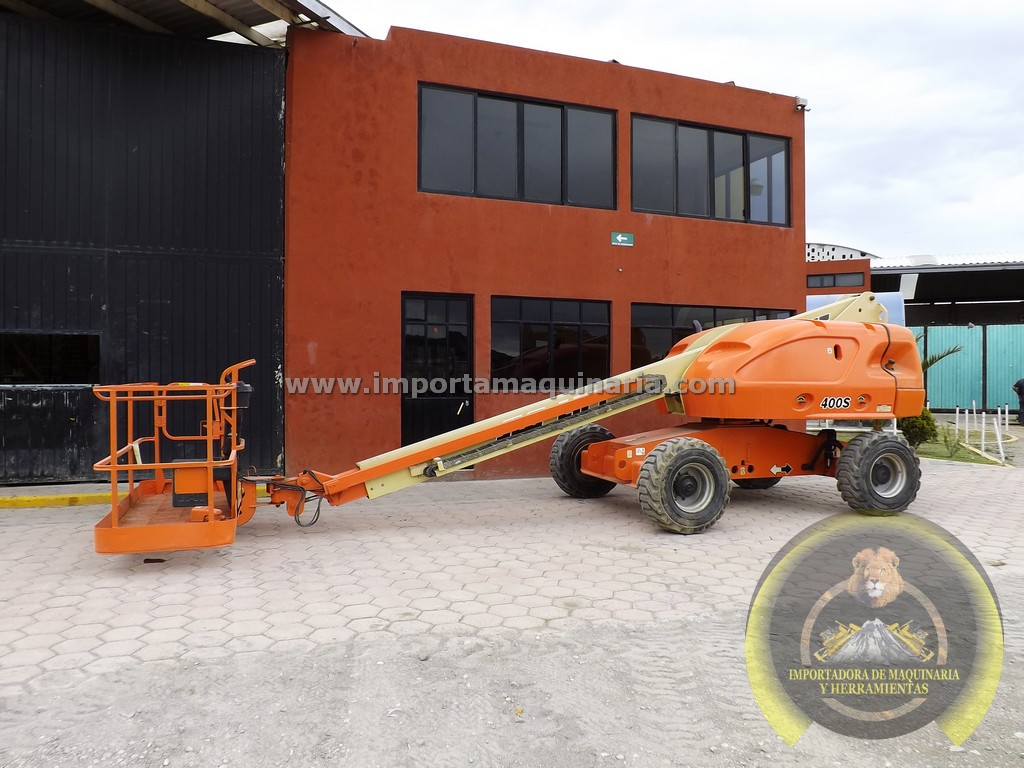 Elevador de Personal JLG 400S Altura Máxima 40 Ft. Tracción 4x4