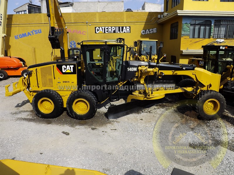 Motoconformadora / Motoniveladora Caterpillar 140M VHP Ripper y Cabina