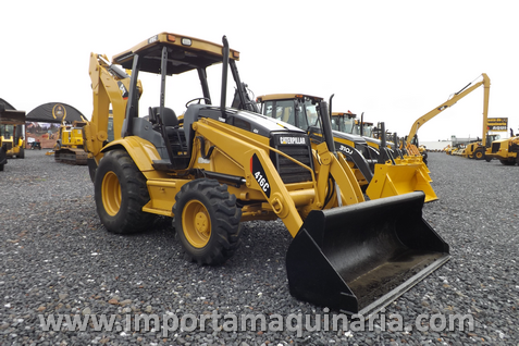 RETROEXCAVADORA CATERPILLAR 416C TRACCIÓN 4X4