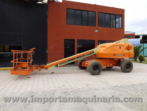 ELEVADOR DE PERSONAL JLG 400S