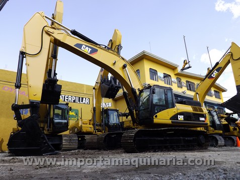 EXCAVADORA HIDRÁULICA CATERPILLAR  330DL CON KIT PARA MARTILLO