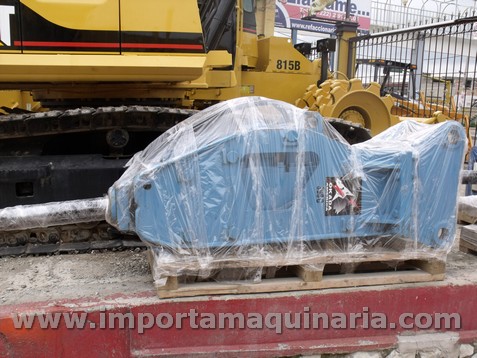 Martillo Hidráulico Okada OKB308B para Excavadoras
