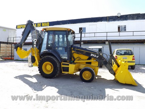 RETROEXCAVADORA JOHN DEERE 310J Cabina, kit para martillo, bote de almeja