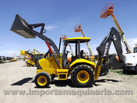 RETROEXCAVADORA VOLVO BL70 2005