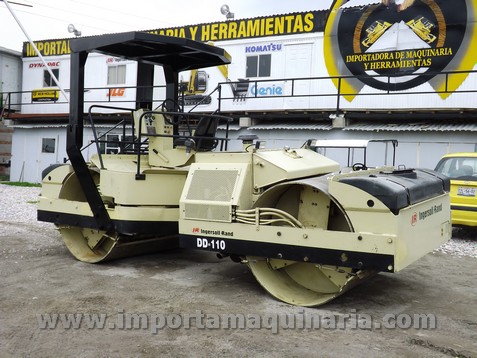 Vibrocompactador Ingersoll Rand DD-110 HF con Doble Rodillo de 78