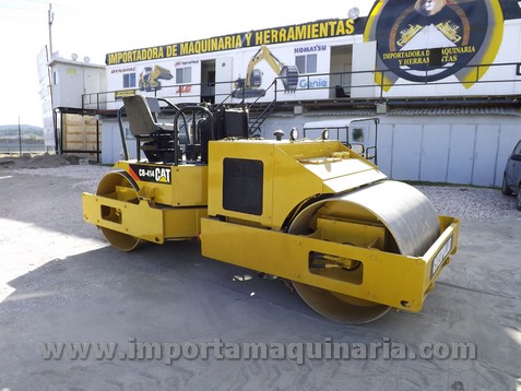 Vibrocompactador Caterpillar CB-414 con Doble Rodillo liso de 55