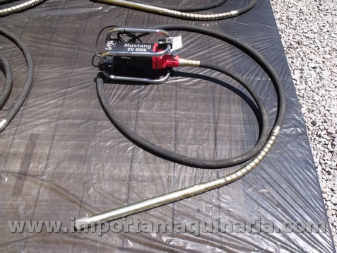 VIBRADOR DE CONCRETO ELÉCTRICO MUSTANG CV3500 NUEVO